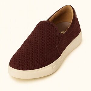 Dr. Scholl’s Sustainable Comfort Maroon Slip-On Sneakers Women’s 8.5M